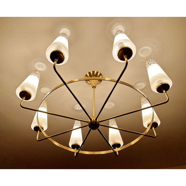 Large Vintage Italian Glass and Brass Chandelier, 1950s For Sale - Image 11 of 18