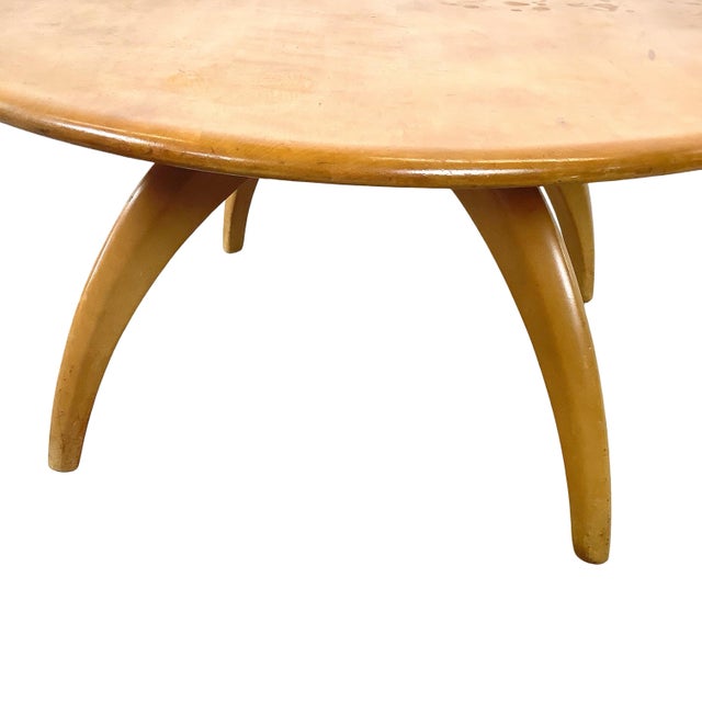 1950s Heywood-Wakefield Solid Birch Round Lazy Susan Coffee Table in Wheat For Sale - Image 5 of 18