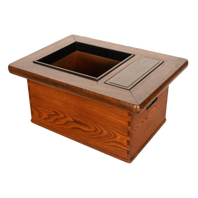 Late 19th Century Antique Japanese Meiji Period Keyaki Wood & Copper Hibachi Brazier Table 1890 For Sale - Image 5 of 13