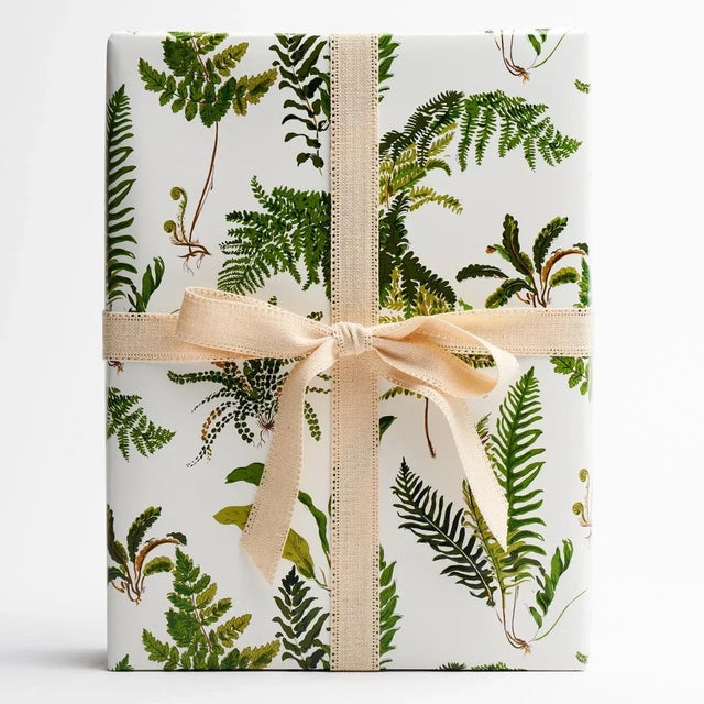 Lusciously thick, this wrapping paper creases and folds beautifully and is richly printed with Schumacher’s Les Fougeres...