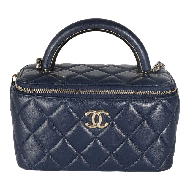 Navy Quilted Lambskin Top Handle Vanity Case With Chain For Sale