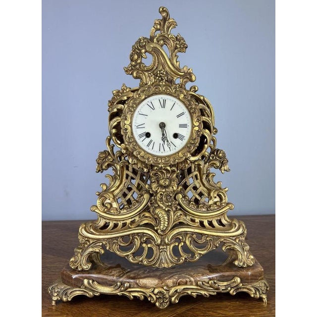 Vintage French Rococo Louis XV Style Revival Gilt Metal Mantel Clock For Sale - Image 14 of 14