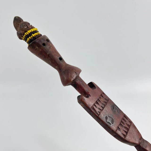 Wood Early 20th Century Nyamwezi Figural Engagement Hair Pick Tanzania For Sale - Image 7 of 8