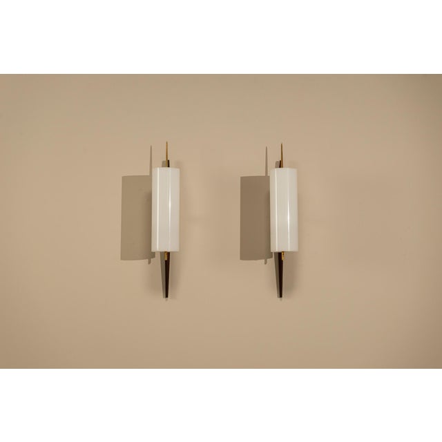 Mid-Century Modern Wall Lights in Acrylic Glass, Teak and Glass from Arlus, France, 1950s, Set of 2 For Sale - Image 3 of 12