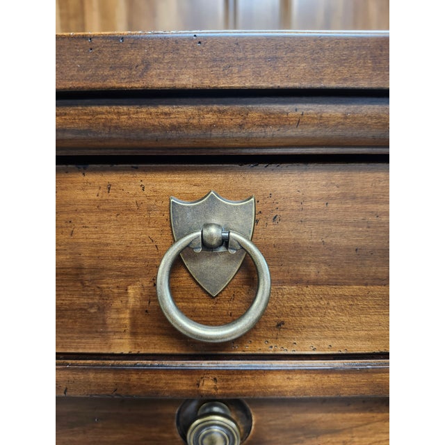 Collection Features: Step into the timeless allure of Bridgetown, where classic aesthetics seamlessly blend with modern...