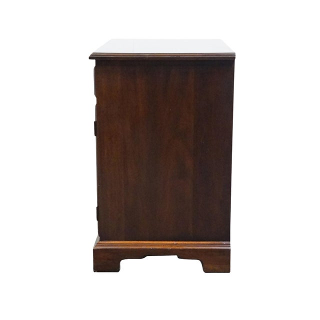Henkel Harris Virginia Galleries Solid Mahogany Traditional Style 24" Cabinet Nightstand For Sale - Image 11 of 13