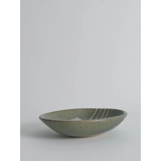1960s Mid-Century Modern Handmade Stoneware Bowl with Abstract Motif, 1960s For Sale - Image 5 of 18