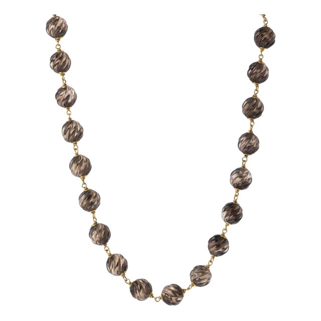 Beaded Necklace in 19.2 Karat Gold For Sale