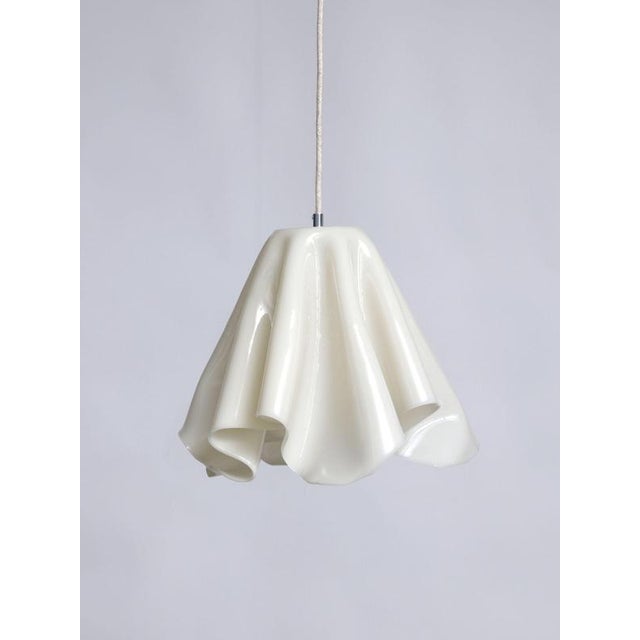 Contemporary Serenity Pendant Lamp in Neutral Beige Bio-Based Resin by Waves.Studio For Sale - Image 3 of 9