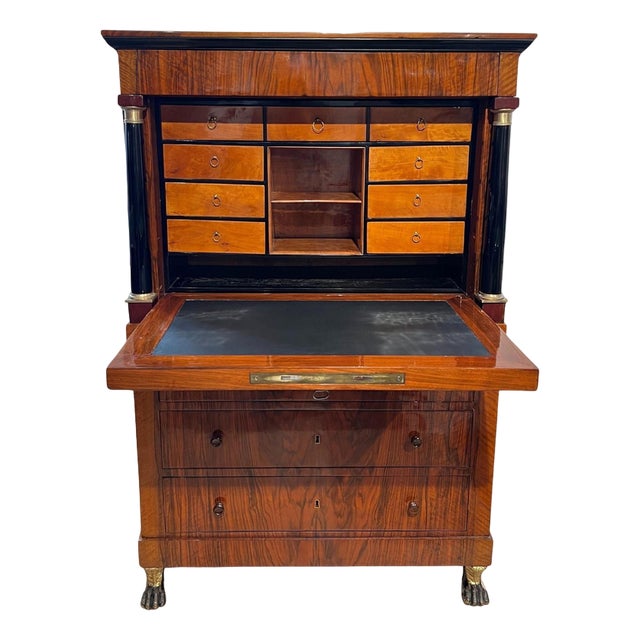 Biedermeier Secretary in Walnut and Maple, 1820 For Sale