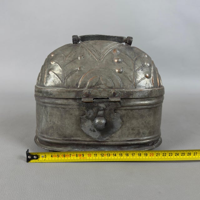 Vintage Turkish Ethnic Embossed Silver-Plated Copper Jewelry Box For Sale - Image 9 of 11
