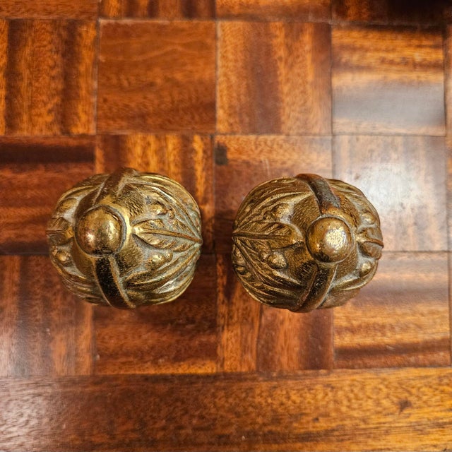 Shabby Chic Pair of Mid 20th Century Heavy Brass Drapery Rod Finials, Vintage, Foliate & Berry Motif For Sale - Image 3 of 6