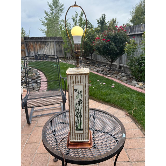 Mid Century Hawaiian Style Lamp circa 1950. This lamp would look great in a Hawaiian themed room. It is a cream color with...