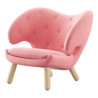 Pelican Chair in Wood and Fabric by Finn Juhl for Design M For Sale