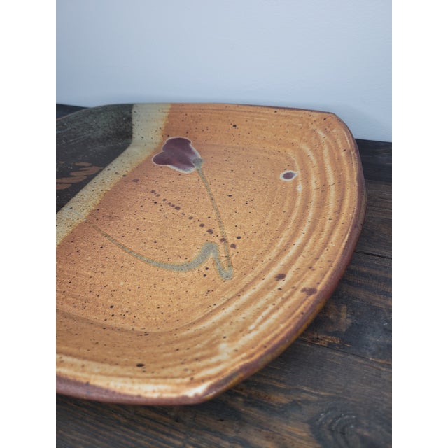 Contemporary Late 20th Century Large Studio Art Pottery Platter With Oxblood Floral Motif For Sale - Image 3 of 12