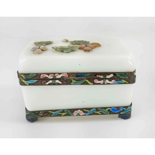 Chinese White Peking Opaline Glass Box For Sale - Image 4 of 10