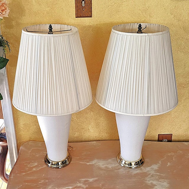 Pair of Vintage White Ceramic Urn Form Table Lamps With Gold Bases and Pleated Shades For Sale - Image 16 of 18