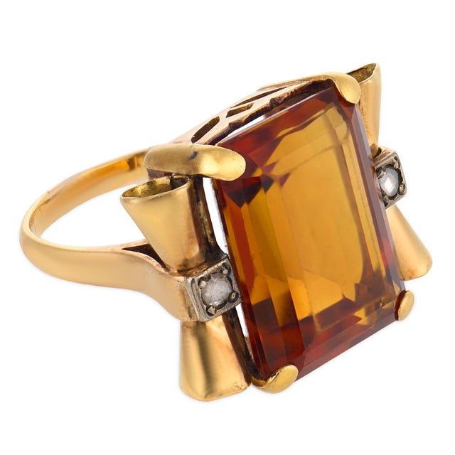 Mid 20th Century Retro 13.80 Carat Citrine Diamond 18k Yellow Gold Cocktail Ring, Size 8 For Sale - Image 4 of 6