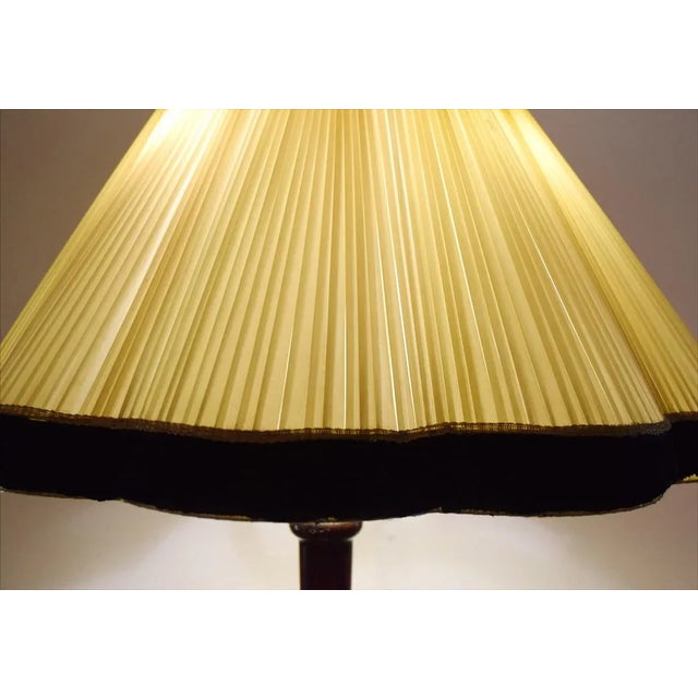 1950s Floor Lamp in Mahogany & Brass, 1950s For Sale - Image 5 of 11