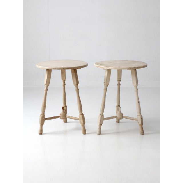 Cream Pair of Vintage Cottage Pedestal Side Tables For Sale - Image 8 of 17