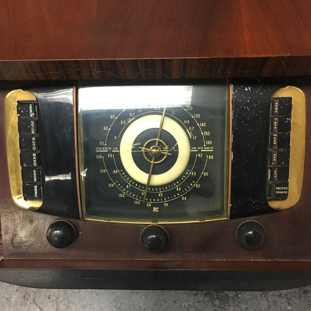 Vintage MidCentury Zenith Radio & Turntable Chairish
