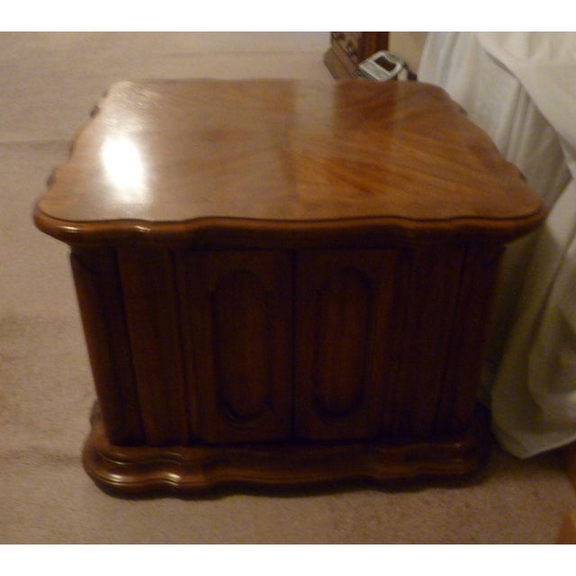 Tommy Bahama Vintage Side Table Storage See Lighter Tavern Game Mid-Century Modern Drum Side Nightstand Tommy Bahama Style Island Look Storage For Sale - Image 4 of 11