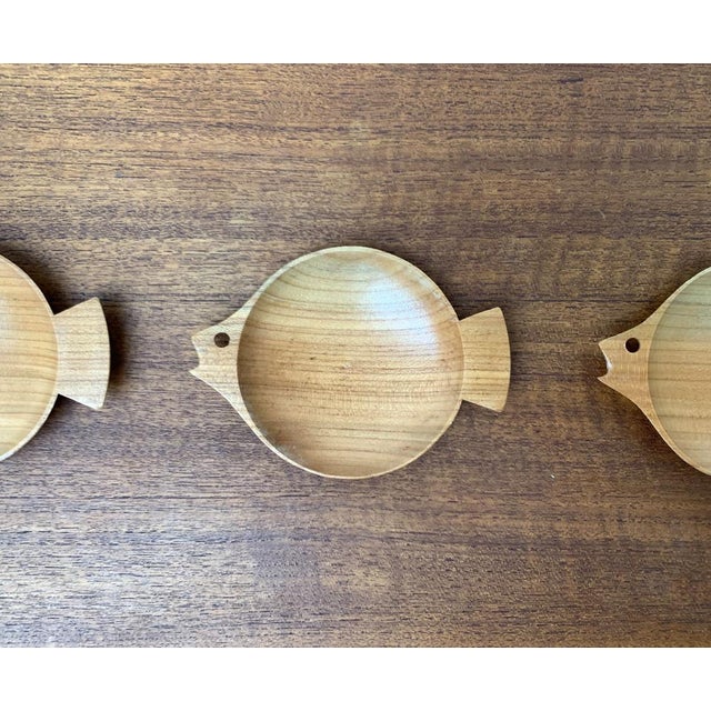 Wood Wooden Fish Shaped Bowls, 1960s, Set of 5 For Sale - Image 7 of 18