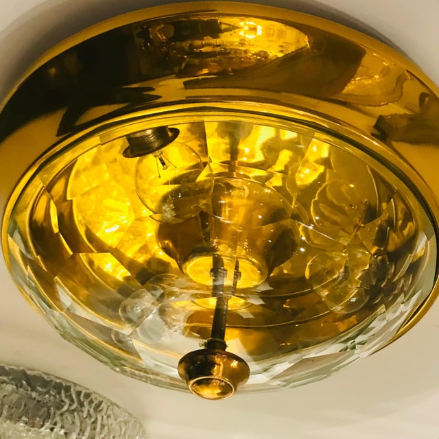 Lumi 1960s Mid Century Modern Oscar Torlasco Lumi Golden Crystal Flush Ceiling Lamp For Sale - Image 4 of 18