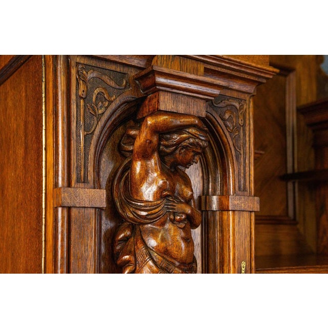 Vintage Sideboard in Oak For Sale - Image 17 of 18