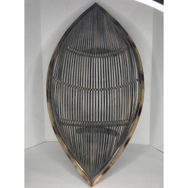 Vintage MCM Pencil Reed Rattan Canoe Boat Shaped Basket Centerpiece Bowl For Sale - Image 4 of 10