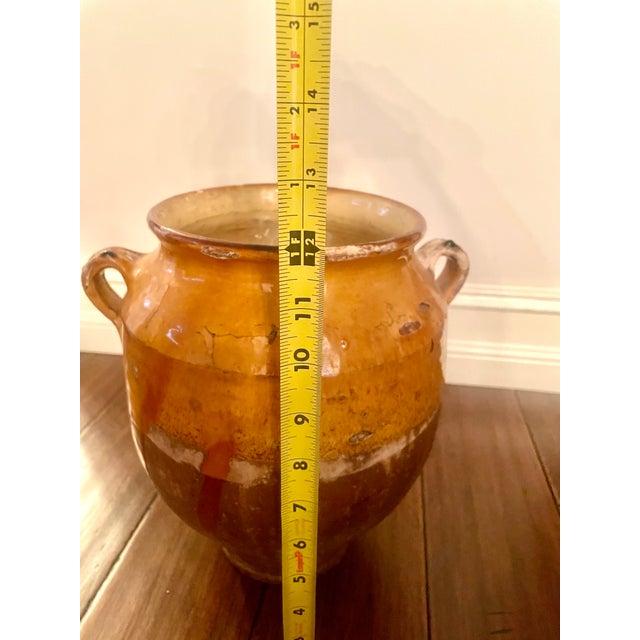 Early 19th Century Original Antique French Confit Pot With Golden Carmel Glaze For Sale - Image 5 of 15