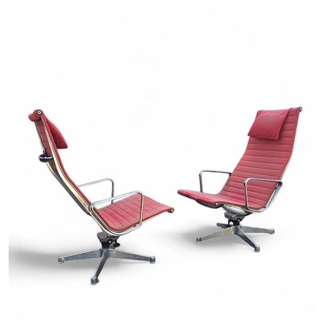 Aluminum 124 Swivel Armchair by Charles & Ray Eames Herman Miller, Set of 2 For Sale - Image 6 of 18