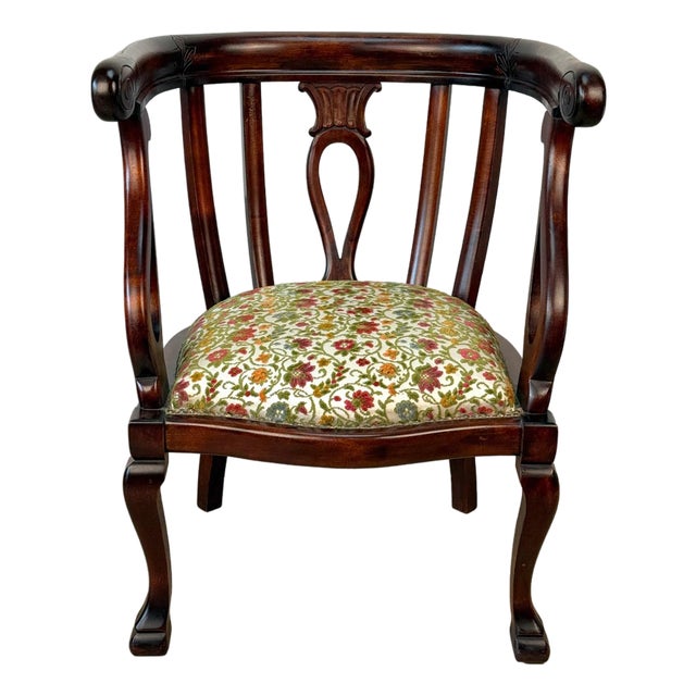 Antique Traditional Edwardian Mahogany Parlor Club Chair For Sale