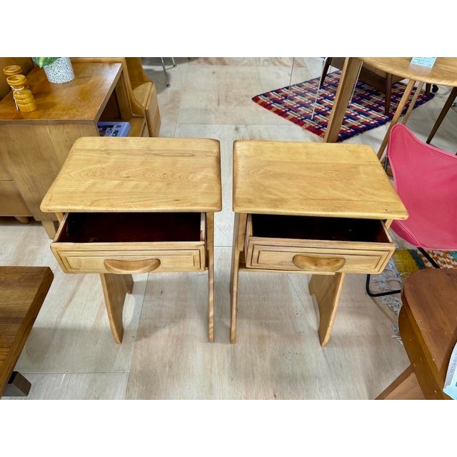Tan Pair of Cushman ‘Molly Stark’ Nightstands For Sale - Image 8 of 14