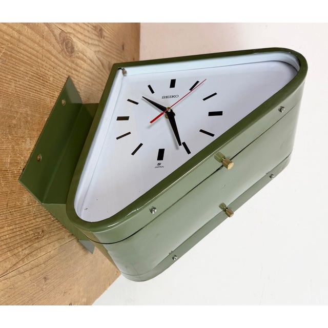Vintage Green Ships Double-Sided Wall Clock from SEIKO, 1970s For Sale - Image 10 of 18