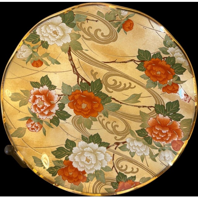Late 20th Century Japanese Floral Chinoiserie Style Glass Plates With Gold Rims and Scalloped Edges - Set of 4 For Sale - Image 10 of 12