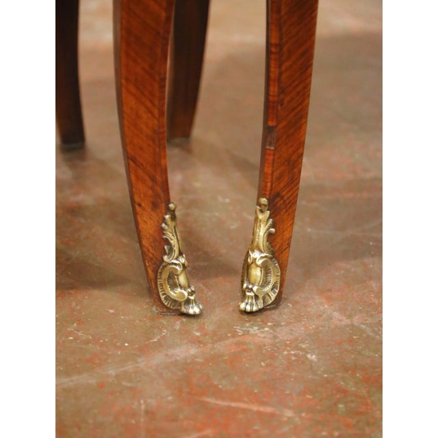 Pair of Early 20th Century French Louis XV Bombé Mahogany Bedside Tables For Sale - Image 9 of 16
