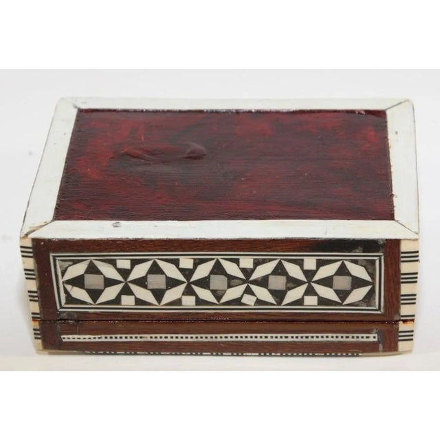 Mid 20th Century Middle Eastern Mosaic Moorish Mother of Pearl Inlaid Trinket Box For Sale In Palm Springs - Image 6 of 8