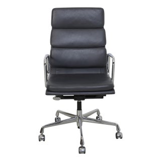 EA-219 Office Chair in Grey Leather by Charles Eames, 2012 For Sale