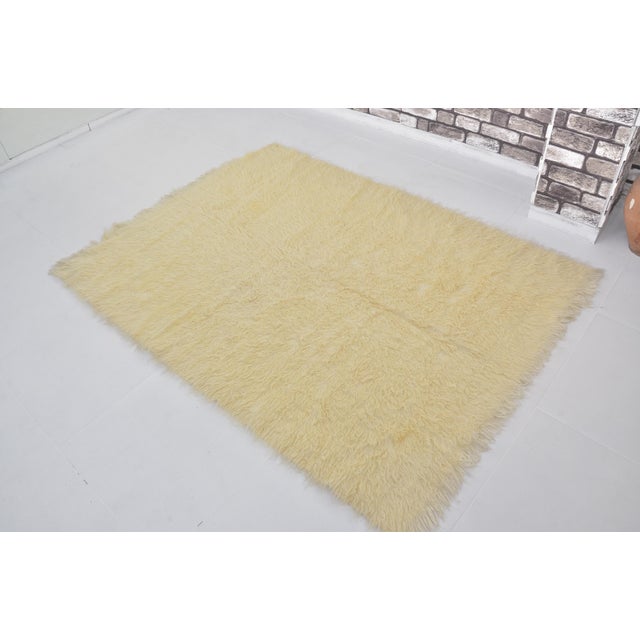 Turkish 1960s Anatolian Angora Wool Rug For Sale - Image 3 of 10