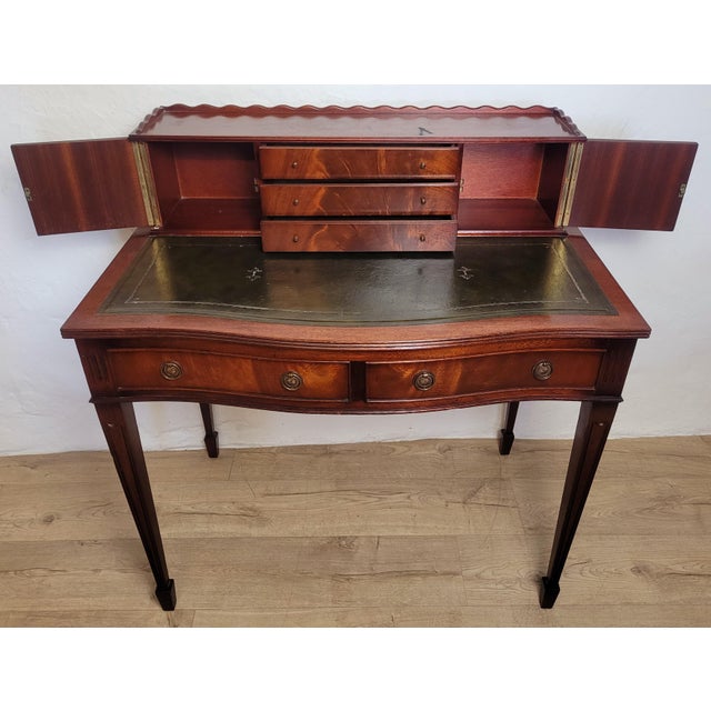 Vintage Ladies Writing Desk, 1950s For Sale - Image 4 of 18