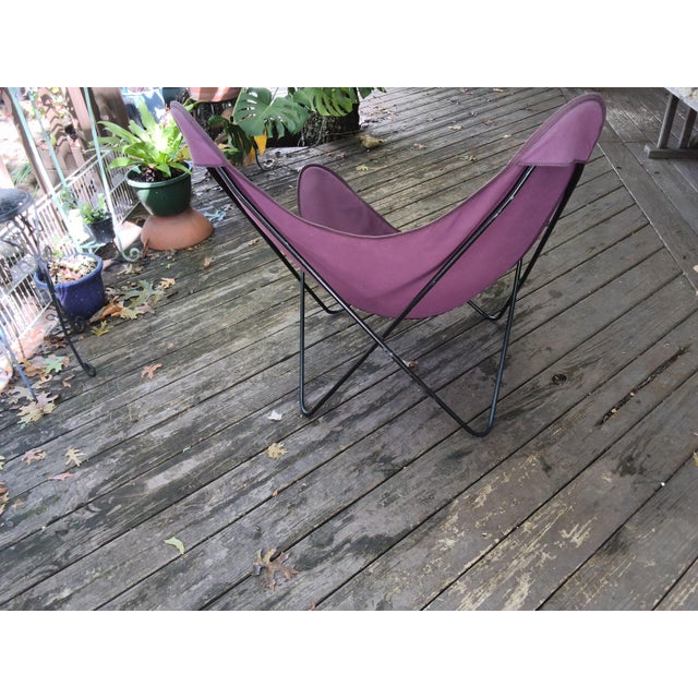 Mid-Century Modern Mid-Century Modern Hardoy Style Welded Solid Wrought Iron BKF Butterfly Chair With Purple Canvas Seat For Sale - Image 3 of 15