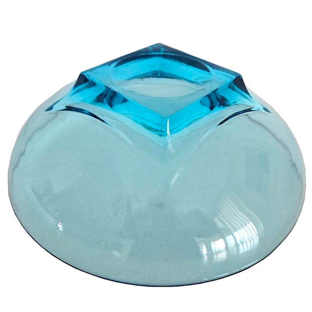 1960's Capri Colonial Salad Bowl by Hazel Atlas For Sale - Image 10 of 10