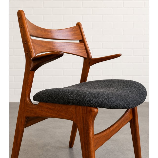 Brown Mid Century Modern Pair of Teak Dining Chair by Erik Buch for Christiansen For Sale - Image 8 of 15