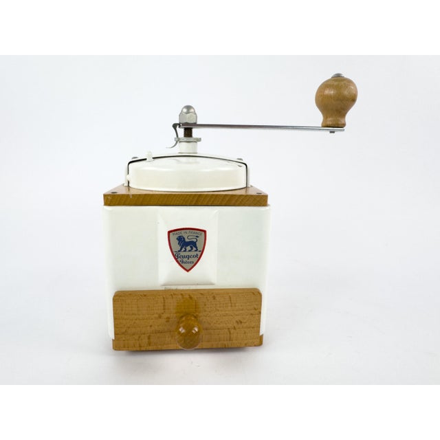 French Provincial Vintage French Peugeot Frères Coffee Grinder With Original Box – Mid-20th Century For Sale - Image 3 of 16
