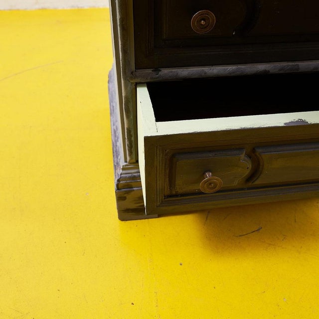 Vintage Chest of Drawers in Wood For Sale - Image 4 of 7