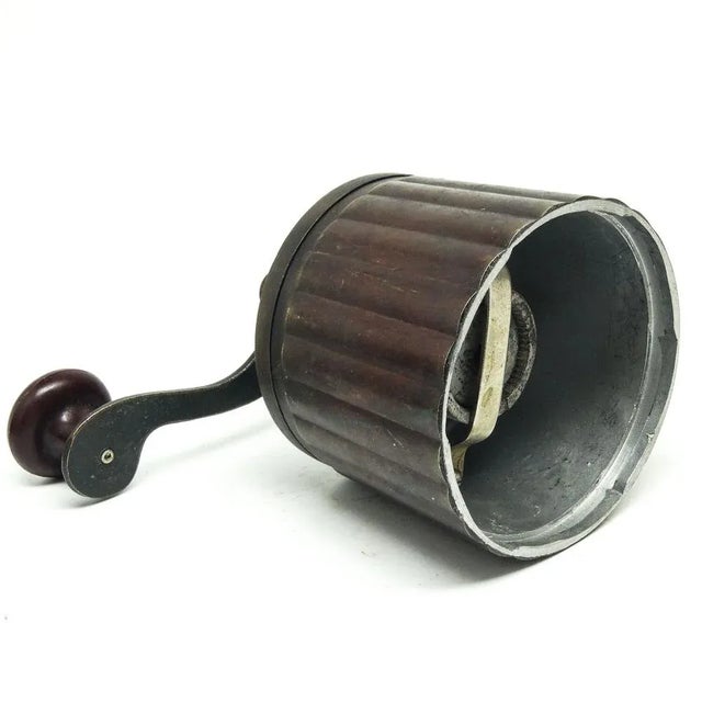 Art Deco Grinder, Poland, 1950s For Sale - Image 3 of 10