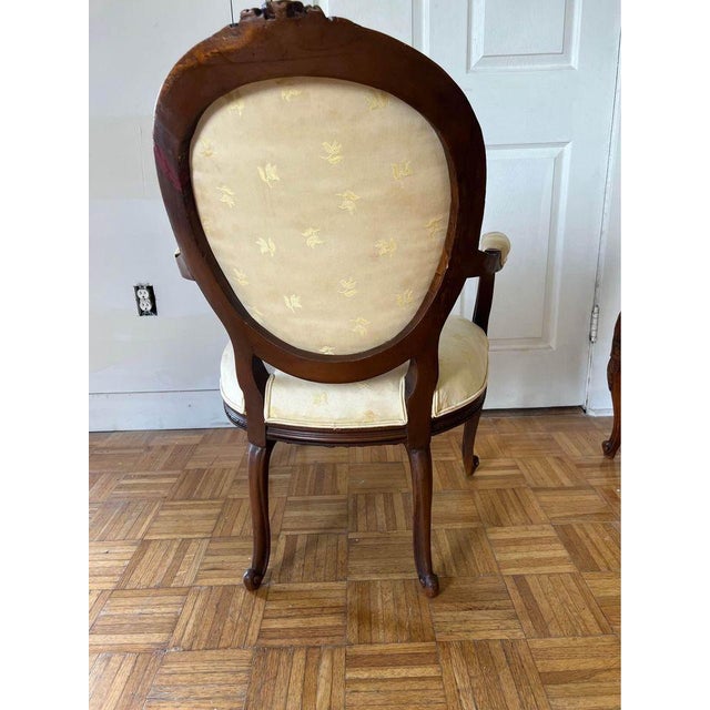 Mid 20th Century Pair of French Louis XV Style Carved Walnut Upholstered Fauteuils Open Armchairs For Sale - Image 9 of 10