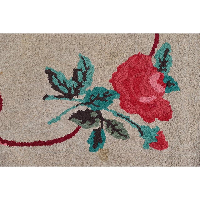 2'x4' Antique American Hooked Rug | Floral Hooked Area Rug For Sale - Image 9 of 9