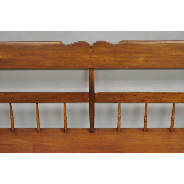 Late 19th Century Antique American Colonial Farmhouse Spindle Back Pine Wood 8 Leg Bench For Sale - Image 4 of 15